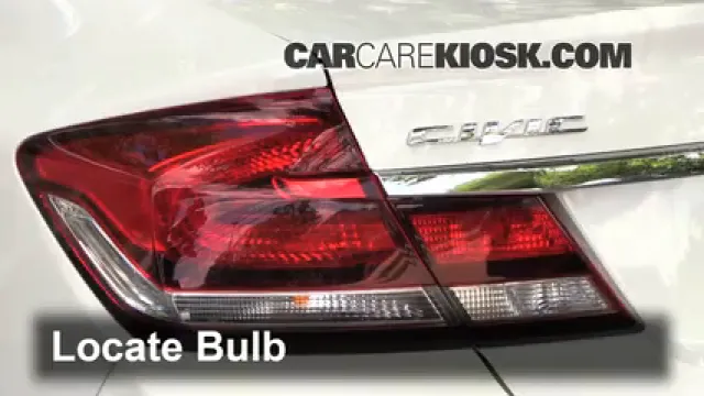 2014 Honda Civic LX 1.8L 4 Cyl. Sedan Luces Luz de giro trasera (reemplazar foco)